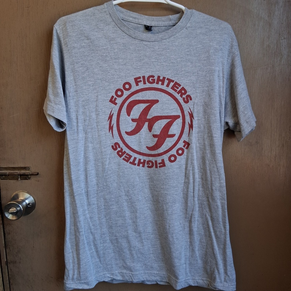 Foo Fighters SS Graphic Tshirt Gildan Tag Sz Large EUC